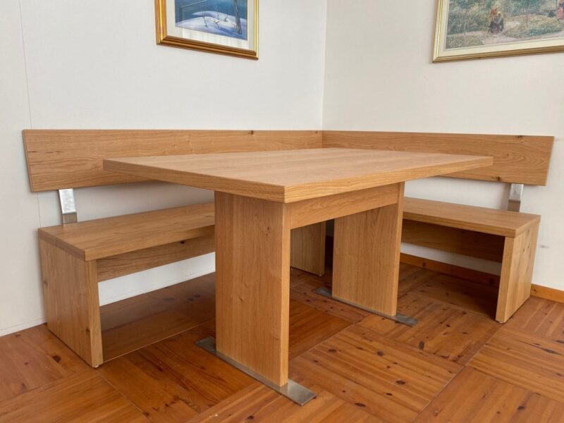 panca e tavolo mod. Mimosa in rovere