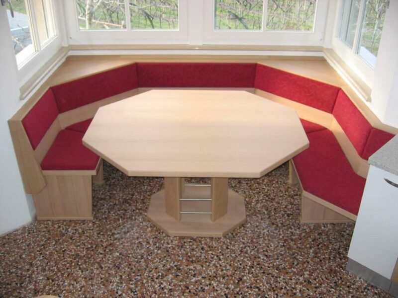 panca e tavolo orchidea ottagonale