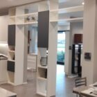 Scavolini parete divisorio parete Fluida di Scavolini 2 242x300 1