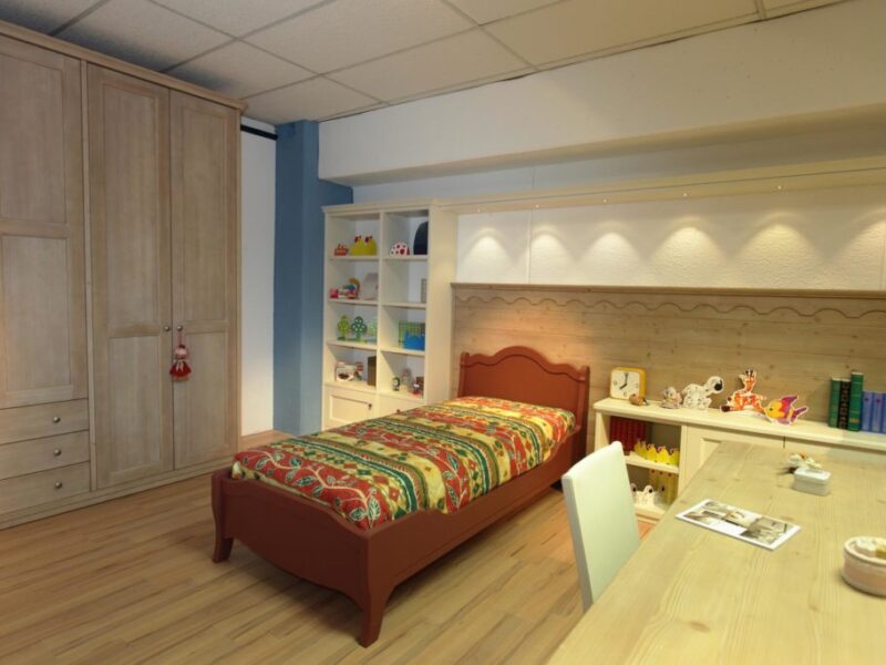 Scandola cameretta in abete massiccio